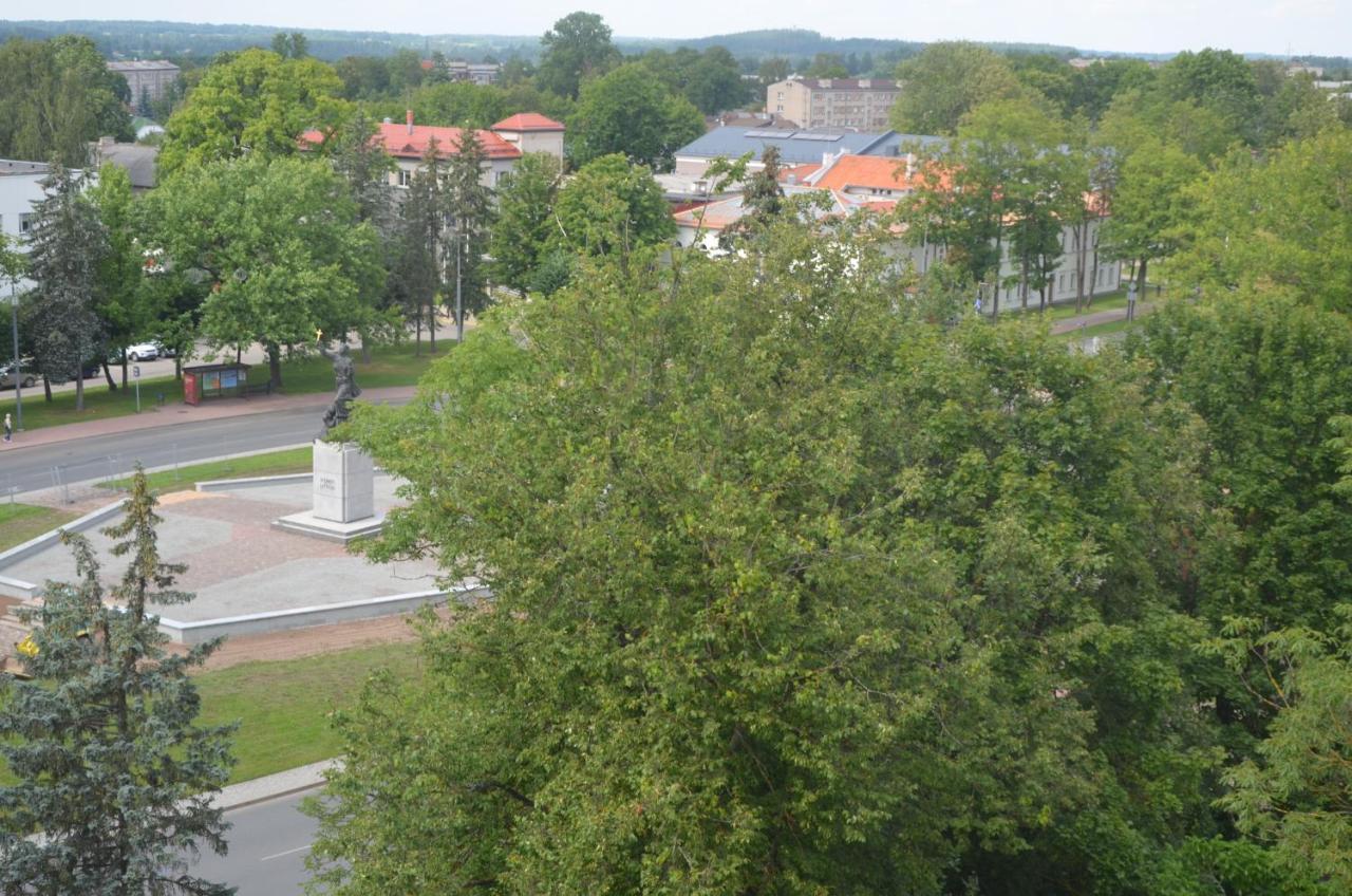 Latgale Hotel Rezekne Bagian luar foto