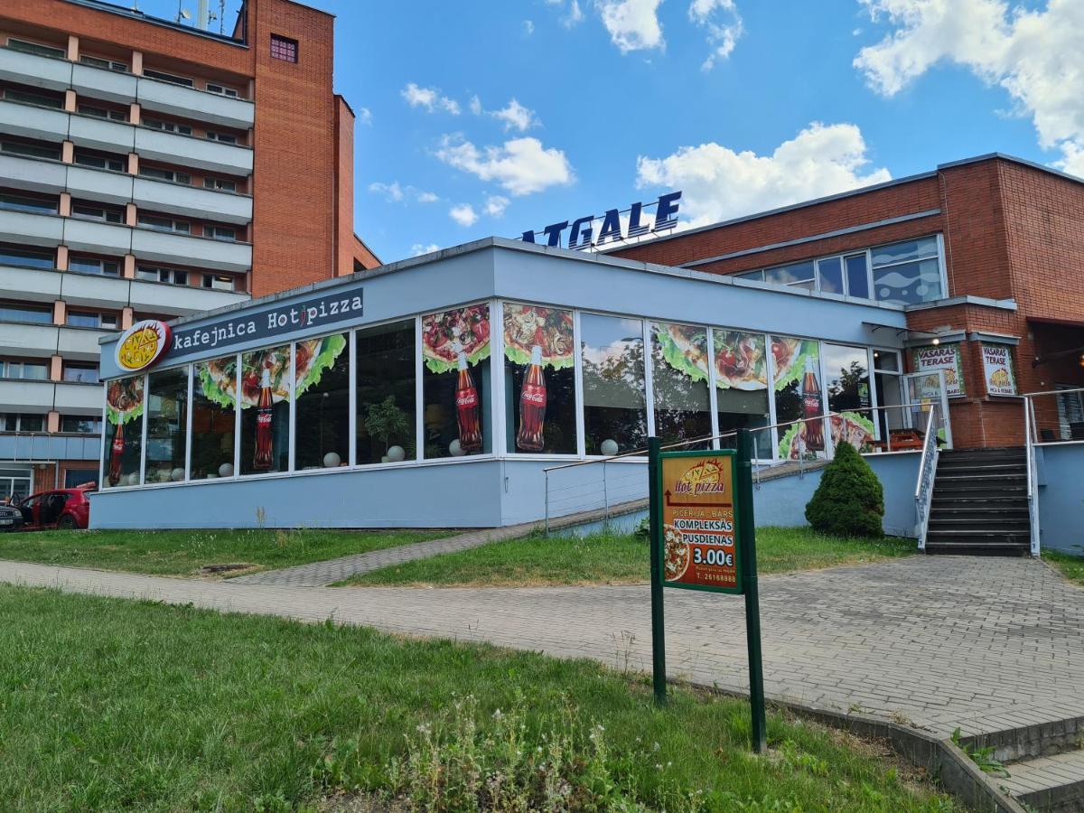 Latgale Hotel Rezekne Bagian luar foto